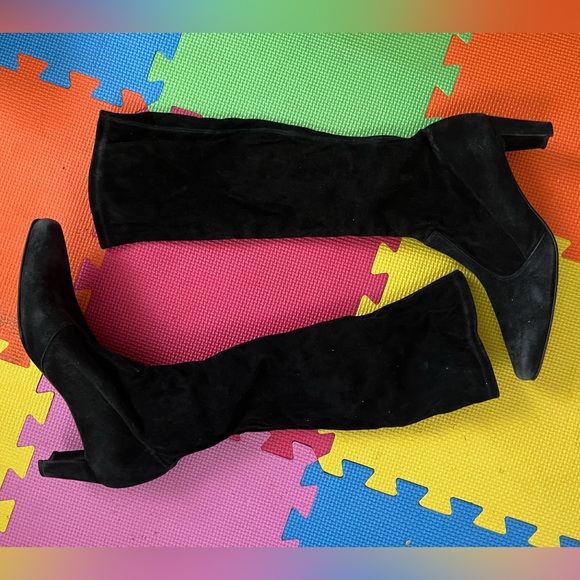 Stuart Weitzman Vintage Black Suede Full Calf Boots - Picture 1 of 3